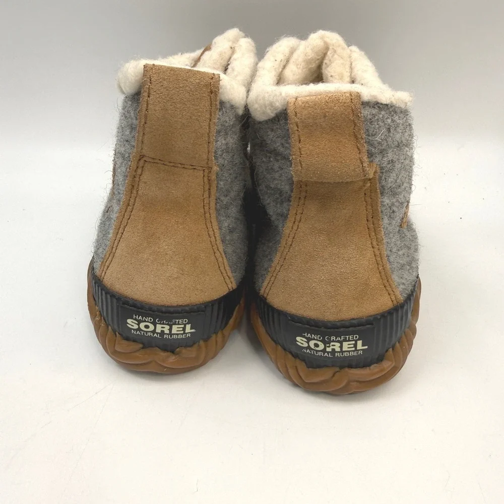 Sorel‎ Out N' About Plus Duck Boots Kids Size 5 Felt Waterproof Winter Gorpcore